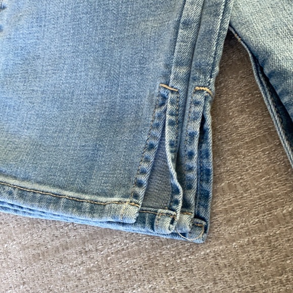 Chico’s So Slimming Girlfriend Slim light wash Ankle jeans Size 1T (8Tall) - Picture 5 of 11